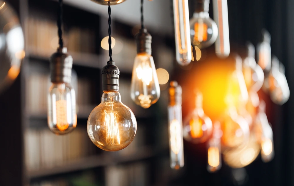 interior lighting hanging bulbs